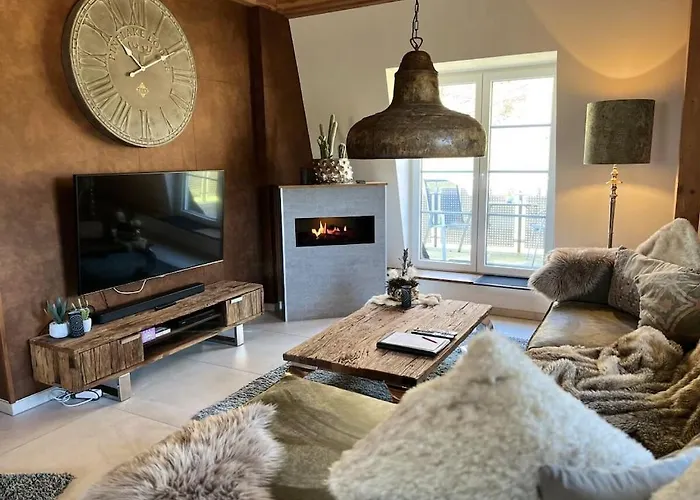 In With Balcony 펜션 *